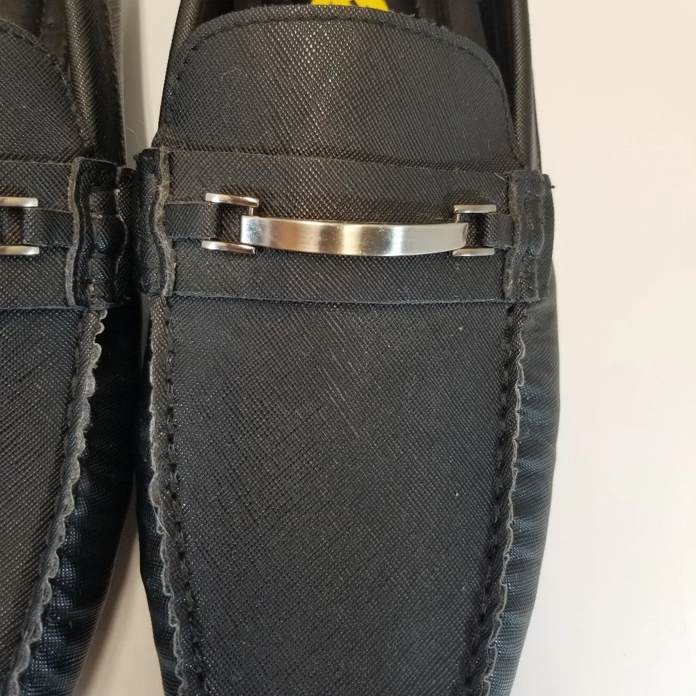 Tahari Dame Mens Size 13 Black PU Upper Rubber Sole Loafer Moc Toe Slip On